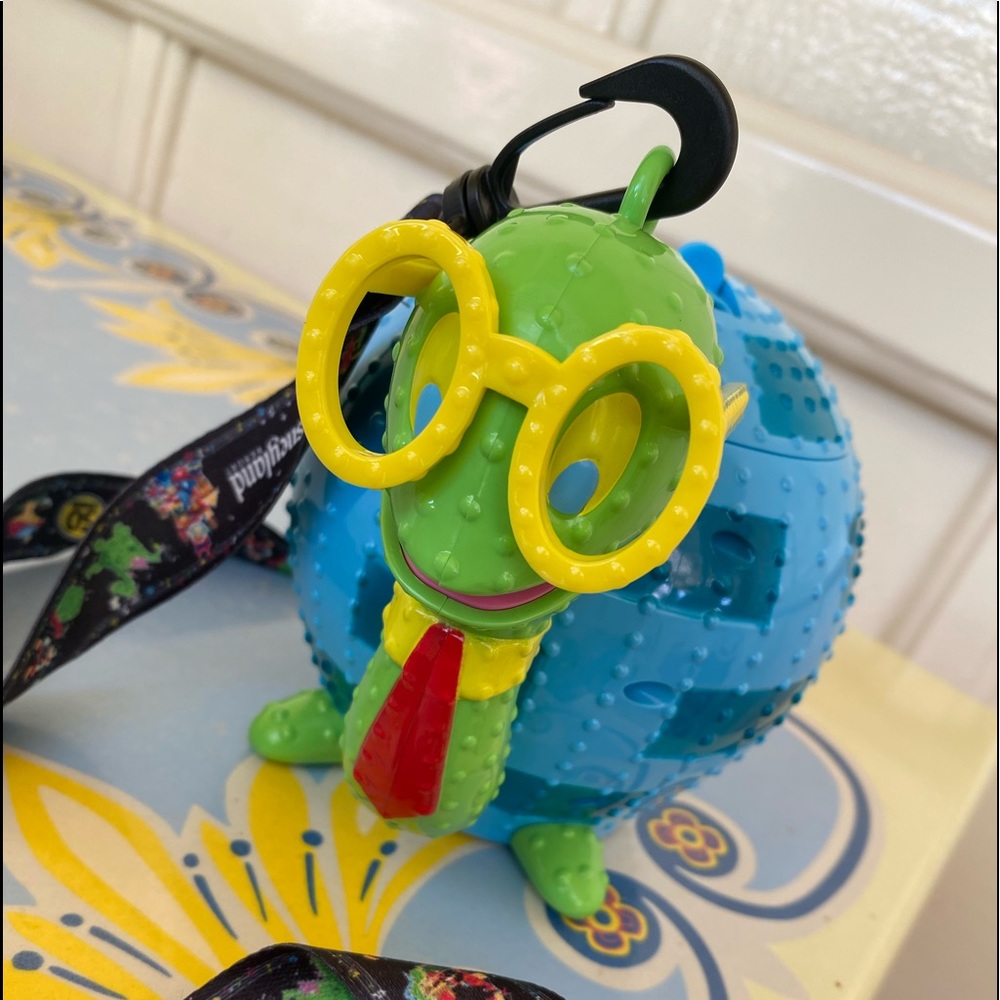 Disneyland Turtle Sipper Disney Parks Main Street Electrical Parade New